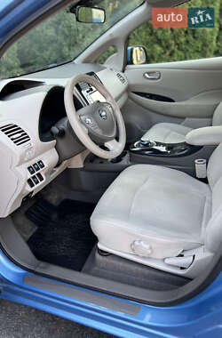 Хэтчбек Nissan Leaf 2011 в Тернополе