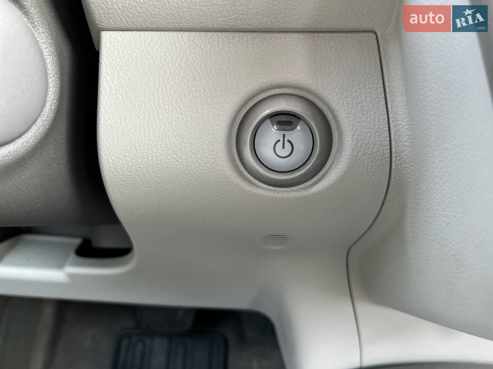 2011 Nissan Leaf - мініатюра 34