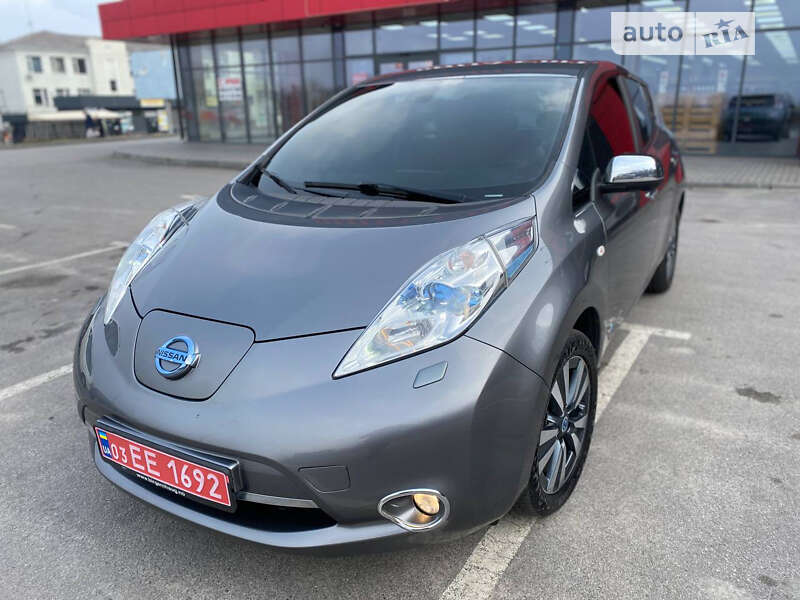 Хэтчбек Nissan Leaf 2013 в Днепре фото 10 Хэтчбек Nissan Leaf 2013 в Днепре