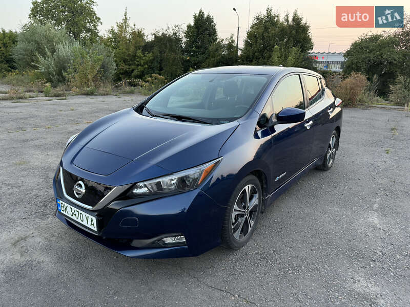 Хетчбек Nissan Leaf 2018 в Рівному