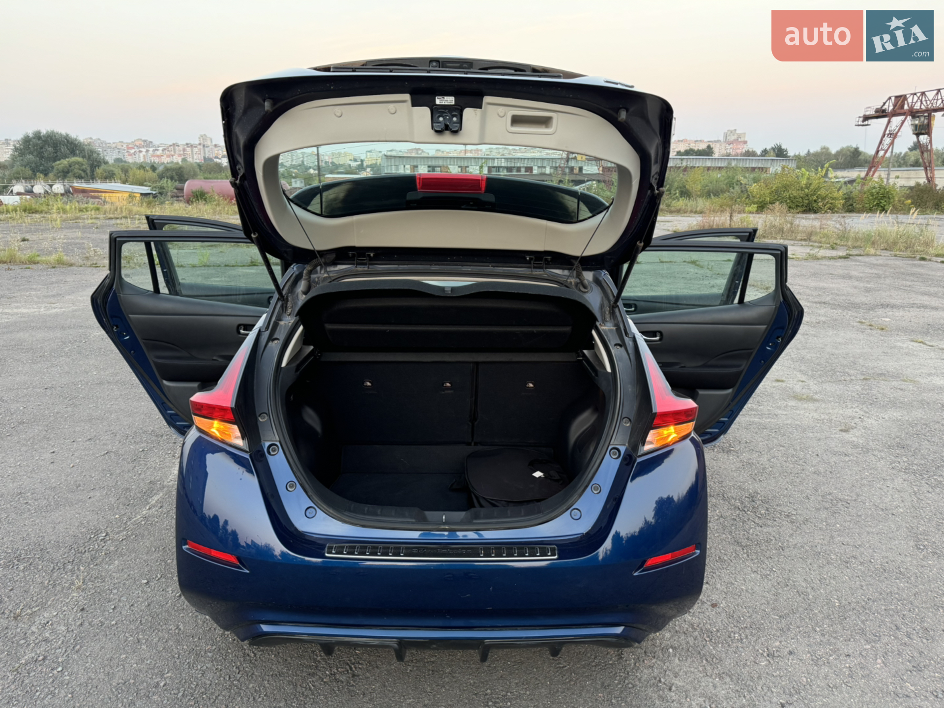 2018 Nissan Leaf - мініатюра 8