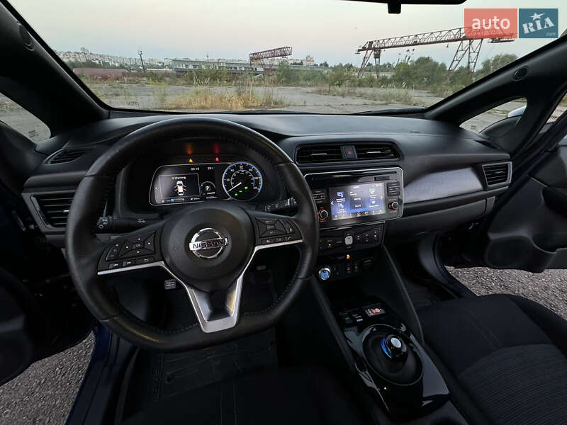 Хетчбек Nissan Leaf 2018 в Рівному