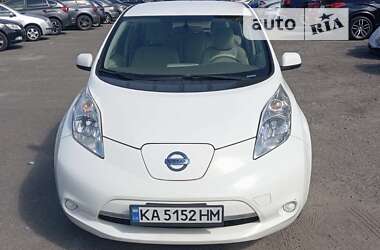 Хетчбек Nissan Leaf 2015 в Києві