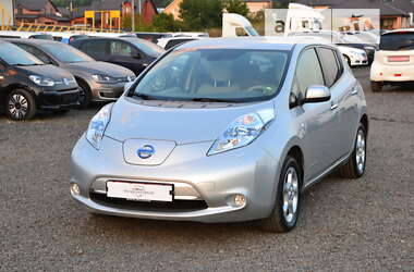 Хетчбек Nissan Leaf 2013 в Луцьку