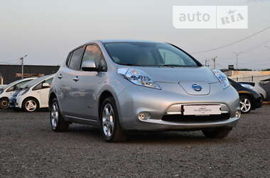 Хэтчбек Nissan Leaf 2013 в Луцке