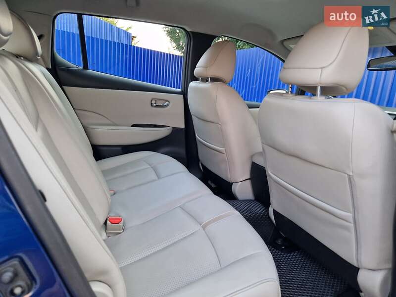 Хэтчбек Nissan Leaf 2018 в Виннице