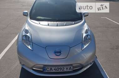 Хетчбек Nissan Leaf 2015 в Черкасах