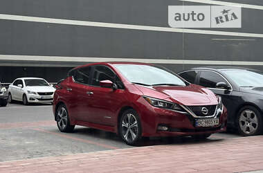 Хэтчбек Nissan Leaf 2019 в Львове