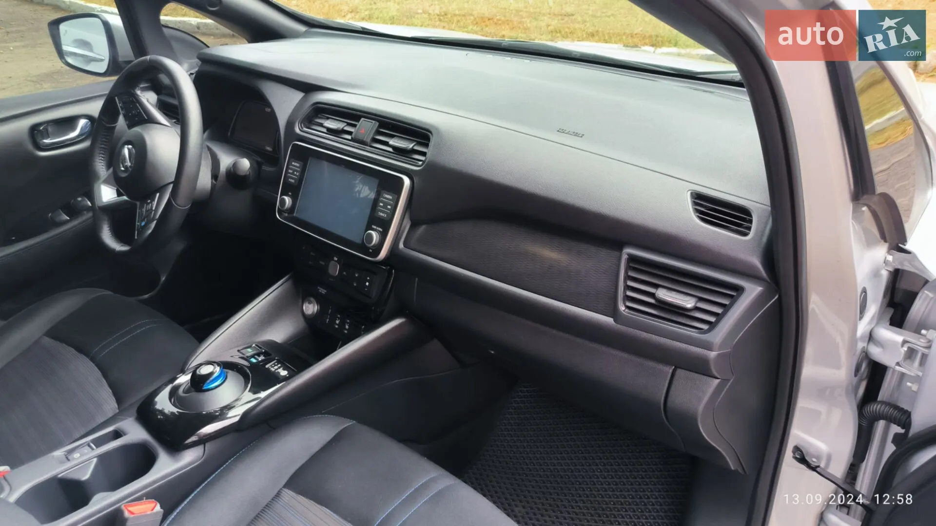 2020 Nissan Leaf - мініатюра 15