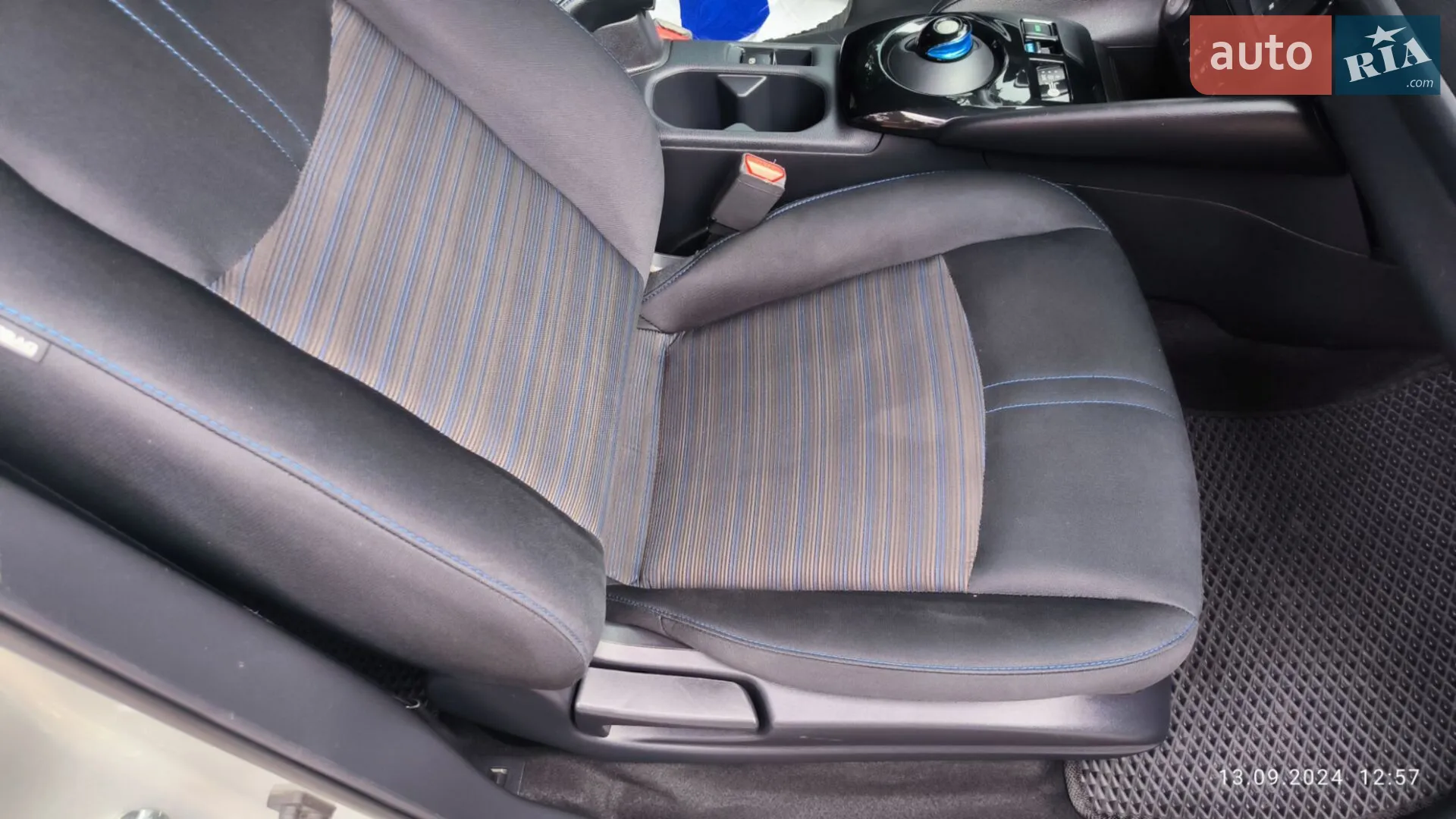 2020 Nissan Leaf - мініатюра 16