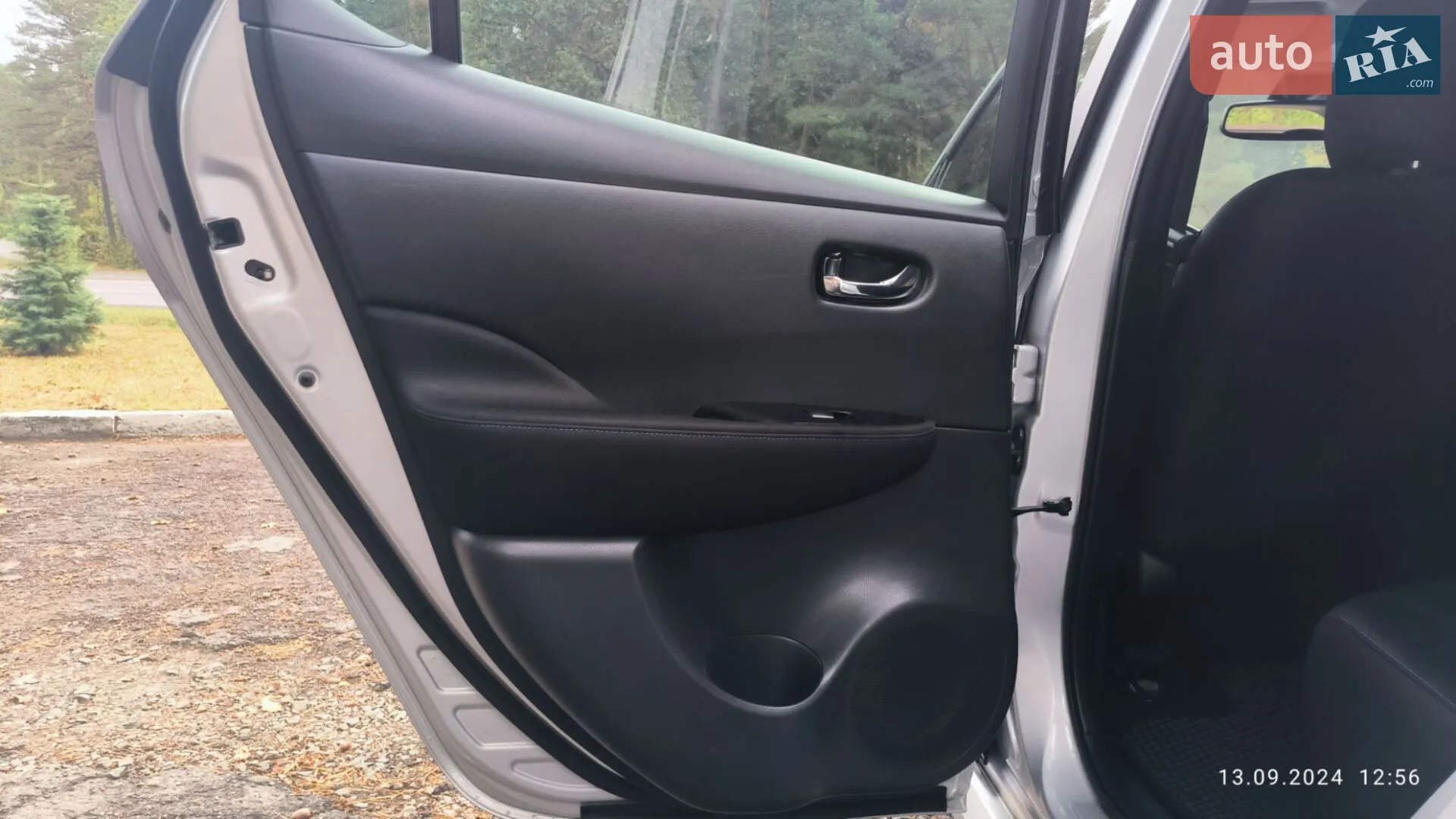 2020 Nissan Leaf - мініатюра 25