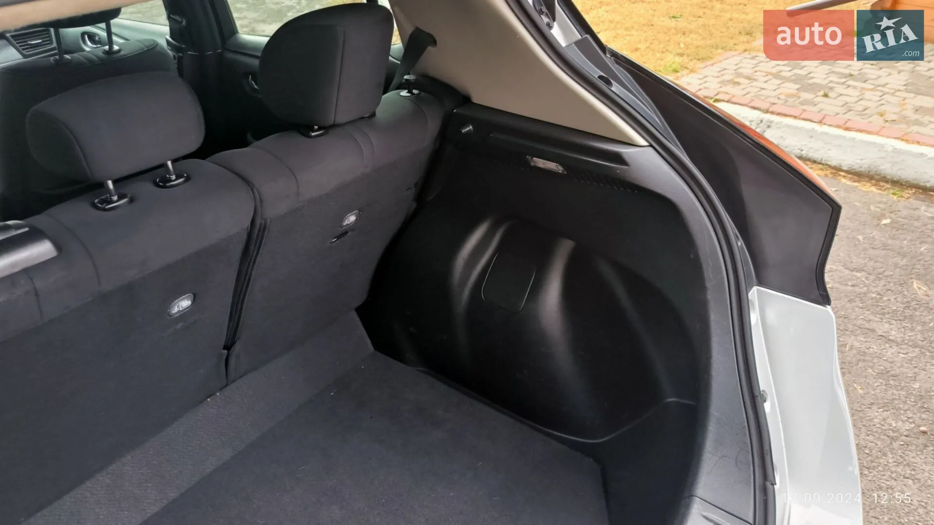 2020 Nissan Leaf - мініатюра 27