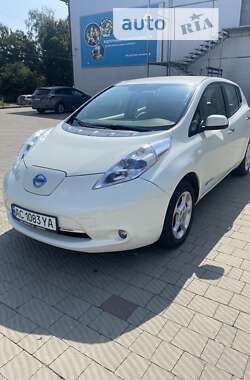 Хэтчбек Nissan Leaf 2011 в Владимир-Волынском