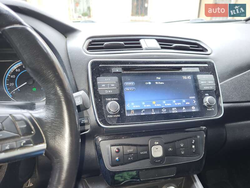 Хэтчбек Nissan Leaf 2018 в Харькове
