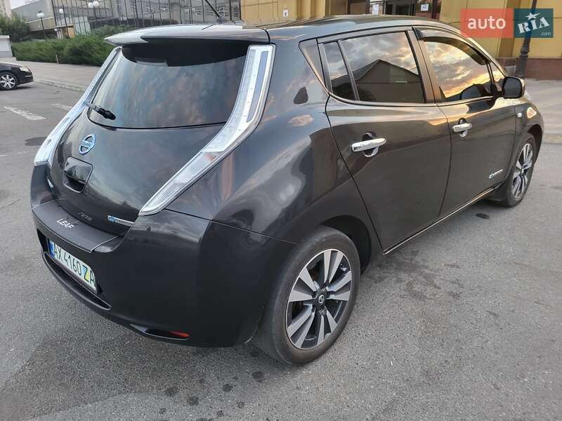 Хэтчбек Nissan Leaf 2015 в Харькове фото 11 Хэтчбек Nissan Leaf 2015 в Харькове