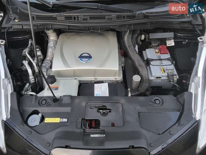 Хэтчбек Nissan Leaf 2015 в Харькове фото 28 Хэтчбек Nissan Leaf 2015 в Харькове