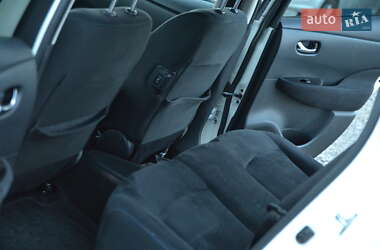 Хэтчбек Nissan Leaf 2013 в Луцке