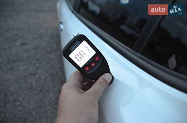 Хэтчбек Nissan Leaf 2013 в Луцке