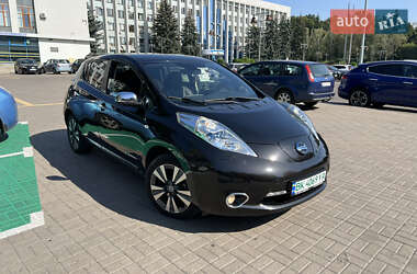 Хэтчбек Nissan Leaf 2013 в Ровно