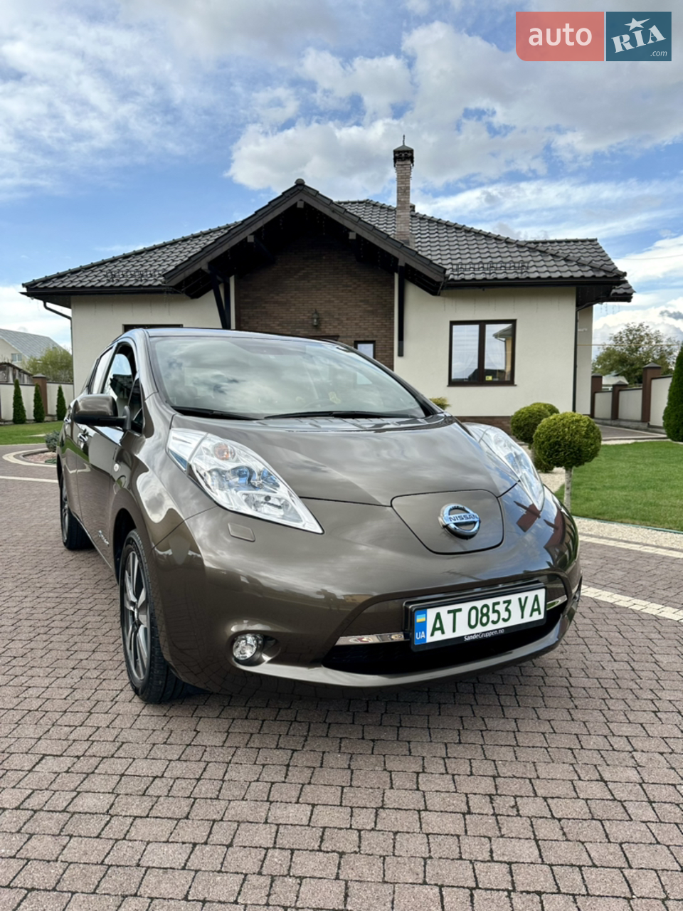 2016 Nissan Leaf - мініатюра 16