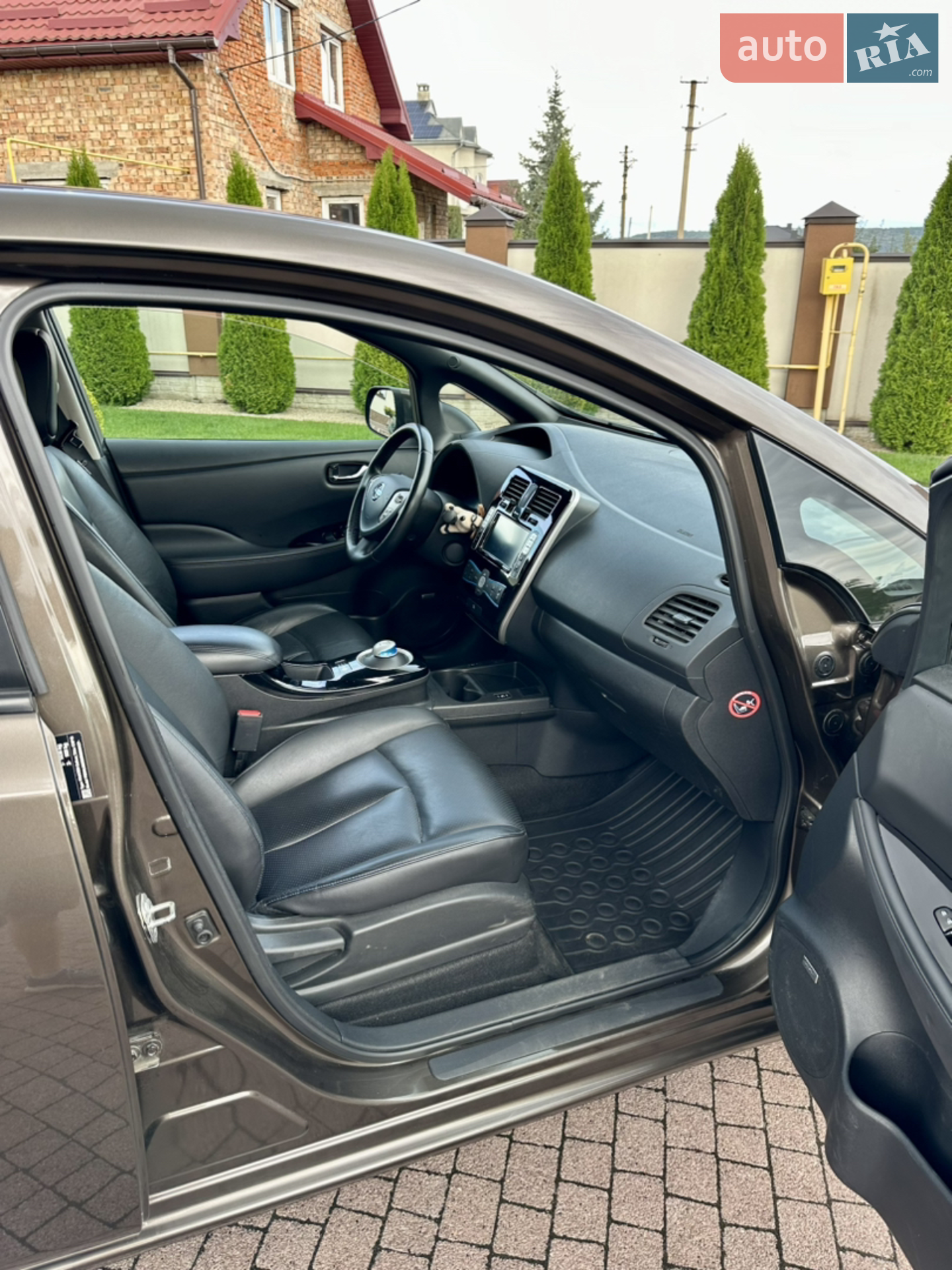 2016 Nissan Leaf - мініатюра 18