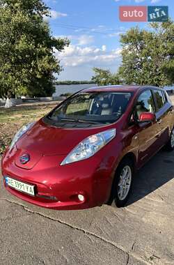 Хэтчбек Nissan Leaf 2013 в Каменском