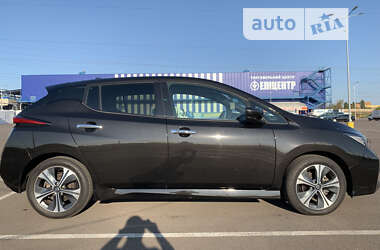 Хэтчбек Nissan Leaf 2021 в Ровно