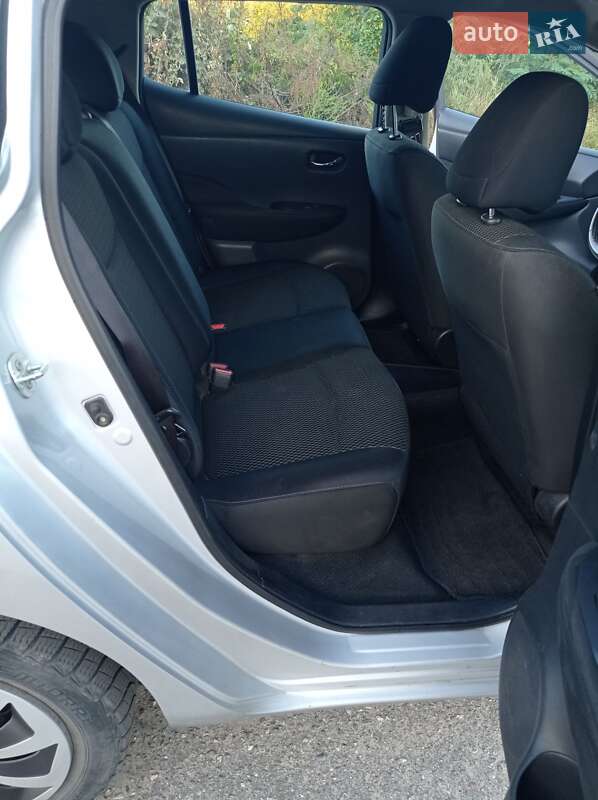 Хэтчбек Nissan Leaf 2013 в Киеве фото 16 Хэтчбек Nissan Leaf 2013 в Киеве