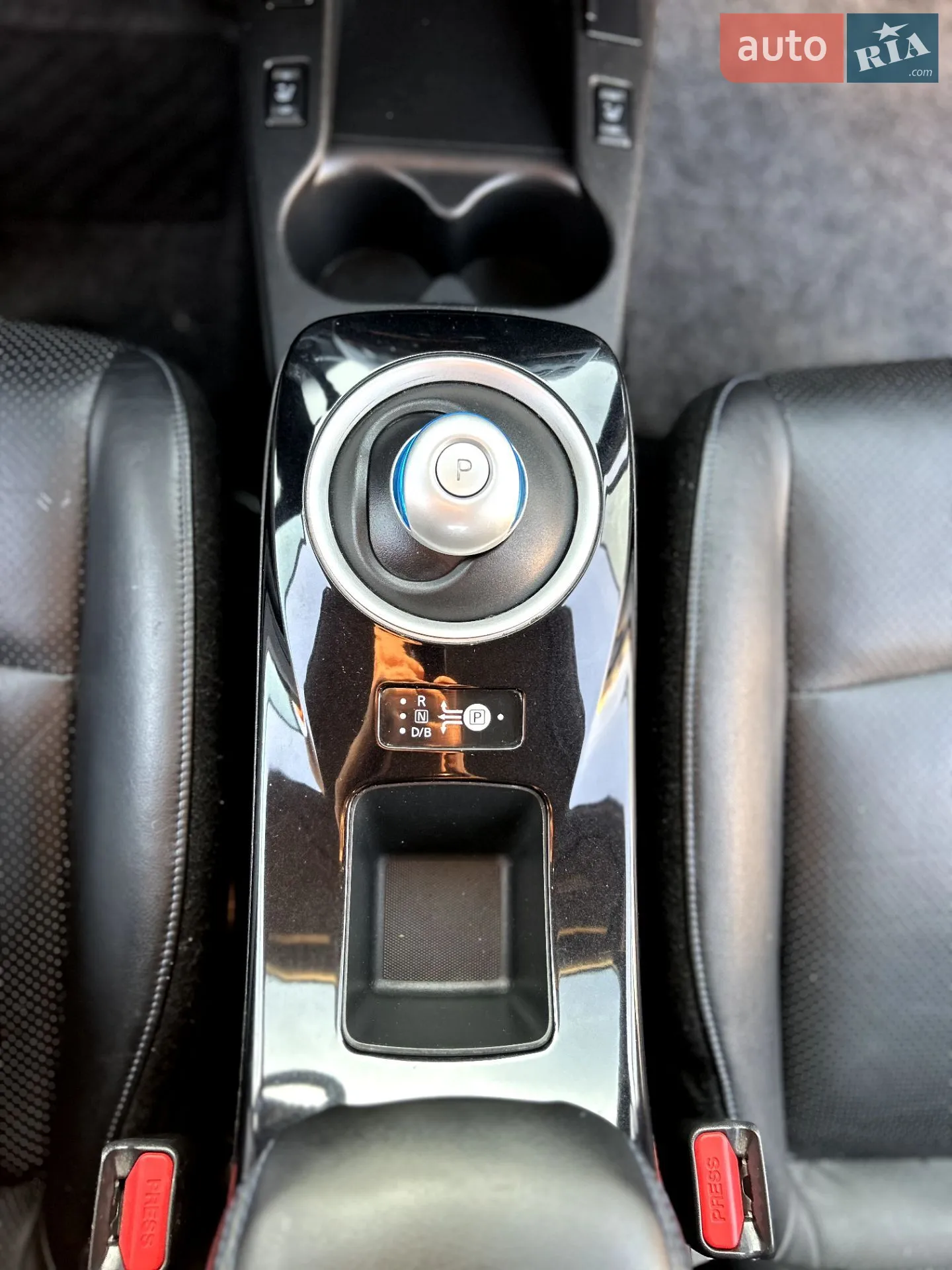 2014 Nissan Leaf - мініатюра 25