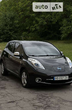 Хэтчбек Nissan Leaf 2014 в Виннице