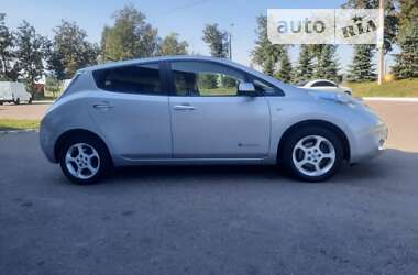 Хэтчбек Nissan Leaf 2011 в Ровно