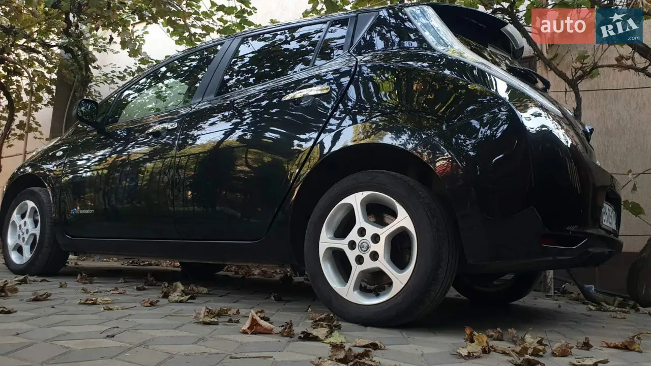 2013 Nissan Leaf - мініатюра 21