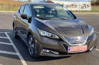 Хэтчбек Nissan Leaf 2019 в Ровно