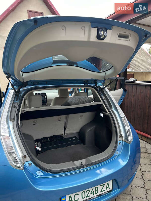 Хетчбек Nissan Leaf 2013 в Луцьку