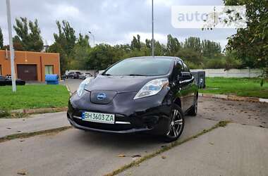 Хетчбек Nissan Leaf 2017 в Одесі