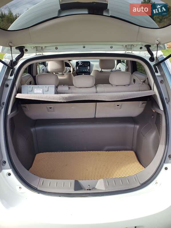 Хэтчбек Nissan Leaf 2011 в Сторожинце фото 14 Хэтчбек Nissan Leaf 2011 в Сторожинце