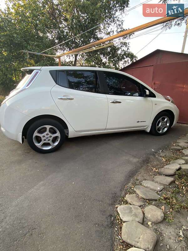 Nissan Leaf 2017