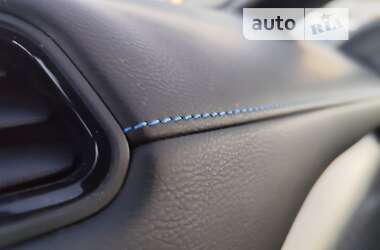 Хэтчбек Nissan Leaf 2018 в 