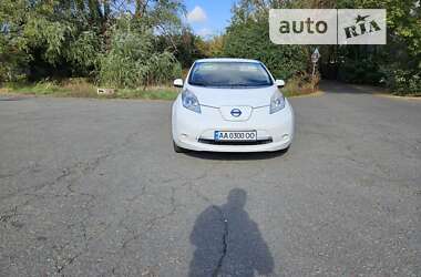 Хетчбек Nissan Leaf 2014 в Києві