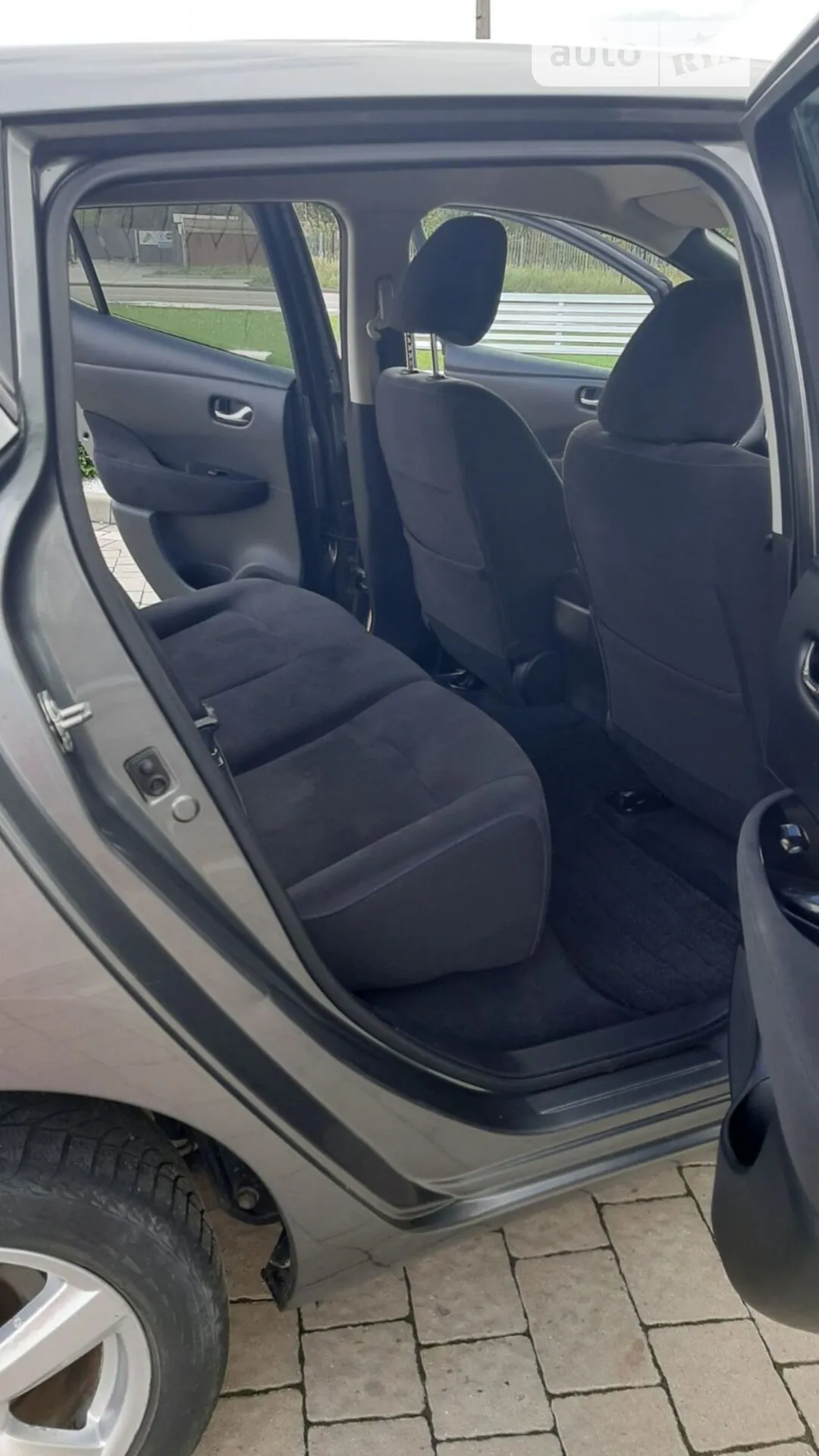 2016 Nissan Leaf - мініатюра 14