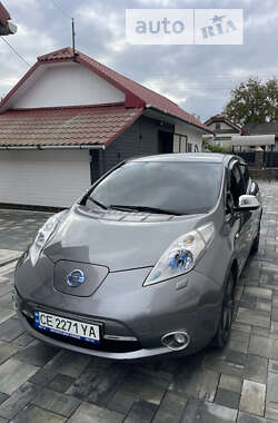 Хетчбек Nissan Leaf 2014 в Кіцмані