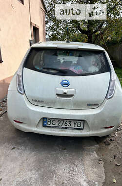 Хэтчбек Nissan Leaf 2011 в Львове