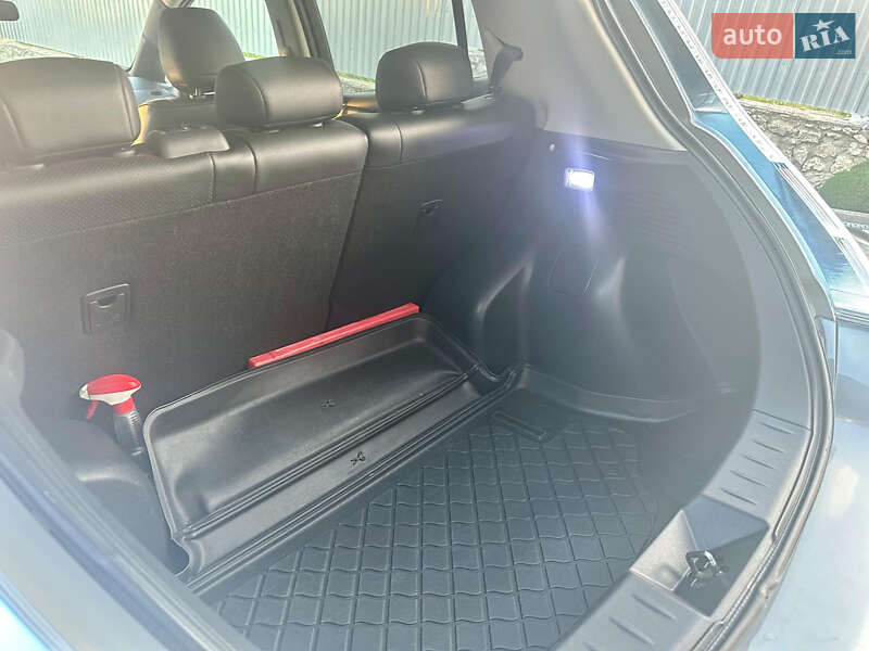 Хетчбек Nissan Leaf 2013 в Тернополі фото 7 Хетчбек Nissan Leaf 2013 в Тернополі