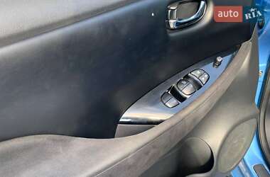 Хэтчбек Nissan Leaf 2014 в 