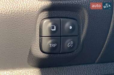 Хэтчбек Nissan Leaf 2014 в 