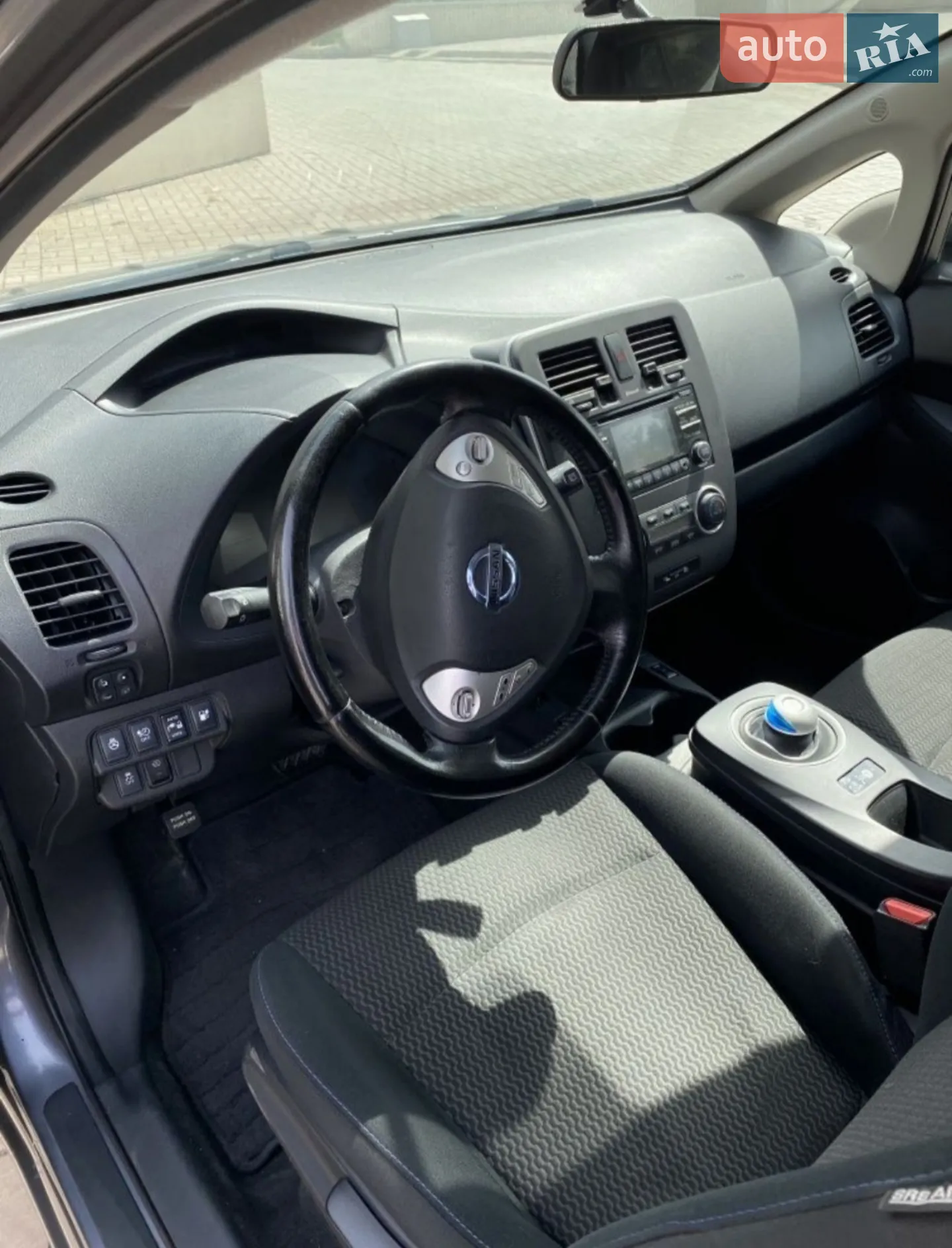 2015 Nissan Leaf - мініатюра 10