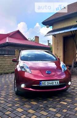 Хэтчбек Nissan Leaf 2012 в Кривом Роге