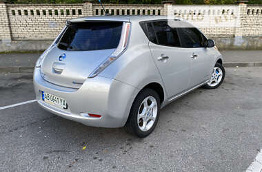 Хетчбек Nissan Leaf 2011 в Вінниці