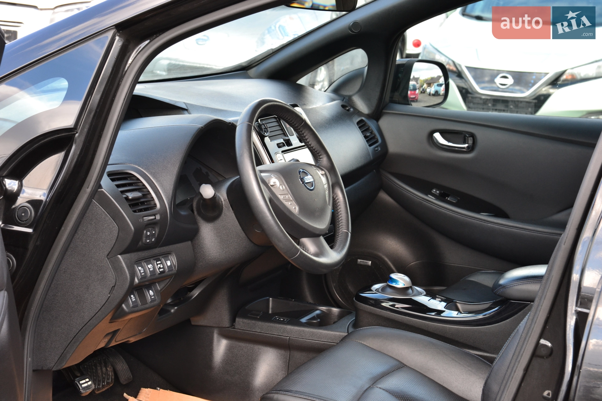2016 Nissan Leaf - мініатюра 18