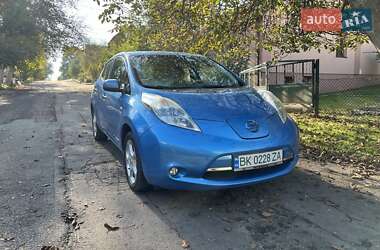 Хетчбек Nissan Leaf 2011 в Рівному